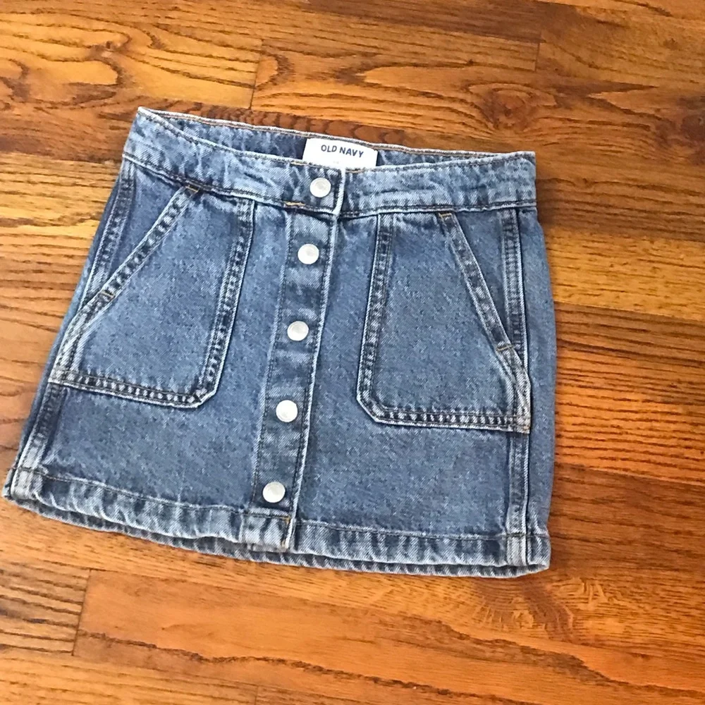 Old Navy Blue Jean Denim Skirt School Uniform Bottoms Girls 6 / 7 Small Pockets